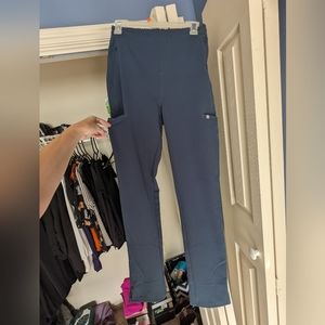 FIGS scrub pants Dark harbor XS/T